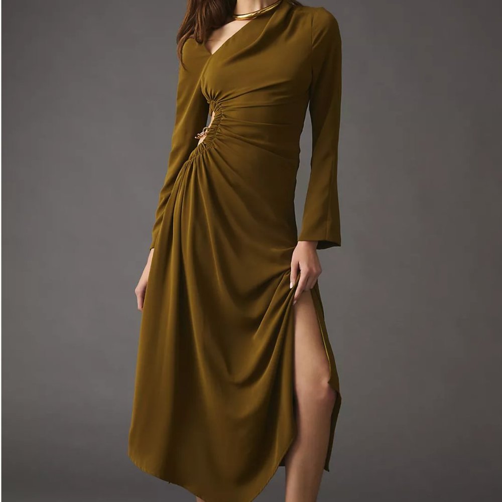 NWT Moon River Side Cutout Dress
